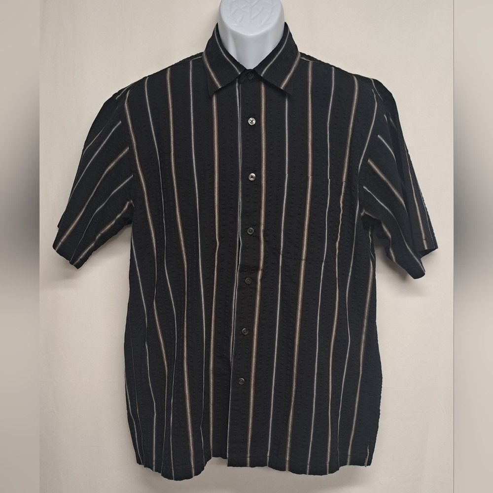 Van Heusen Studio M 15-15.5 Short Sleeve Button Down Shirt Striped Puckered